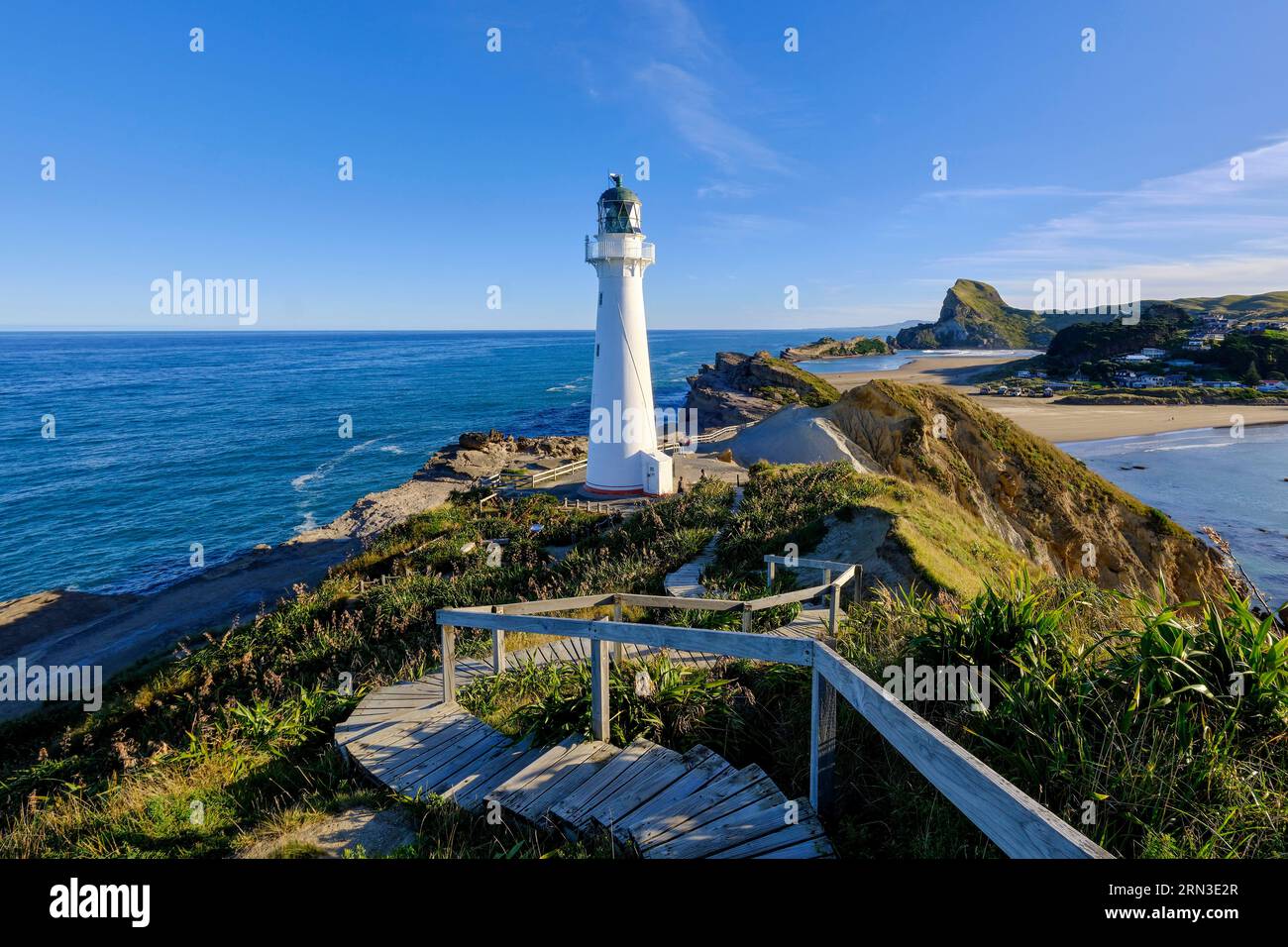 Nuova Zelanda, Isola del Nord, zona di Wellington, costa di Wairarapa, Castlepoint (Castle Point), faro di Castlepoint Foto Stock