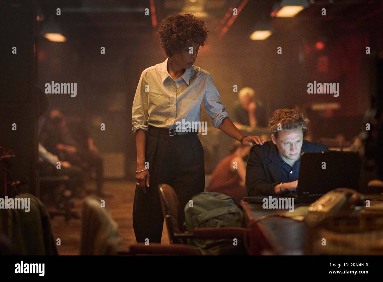 HEART OF STONE (2023) SOPHIE OKONEDO MATTHIAS SCHWEIGHOFER TOM HARPER (DIR) NETFLIX/MOVIESTORE COLLECTION Foto Stock