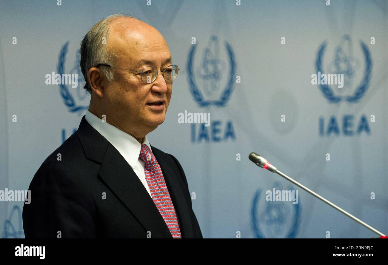 (151215) -- VIENNA, 15 dicembre 2015 -- Yukiya amano, capo dell'Agenzia internazionale per l'energia atomica (AIEA), interviene in una conferenza stampa presso la sede dell'AIEA, a Vienna, in Austria, 15 dicembre 2015. Martedì i membri del Consiglio dell'agenzia nucleare delle Nazioni Unite hanno adottato una risoluzione per chiudere l'indagine sulla presenza di Teheran in passato di un programma di armi nucleari, dopo una revisione dell'attuazione da parte dell'Iran degli impegni assunti nell'ambito di un accordo nucleare approvato dal Consiglio di sicurezza delle Nazioni Unite in luglio. ) AUSTRIA-VIENNA-AIEA-IRAN QianxYi PUBLICATIONxNOTxINxCHN 151215 Vienna DEC 15 2015 Yukiya amano capo di T Foto Stock