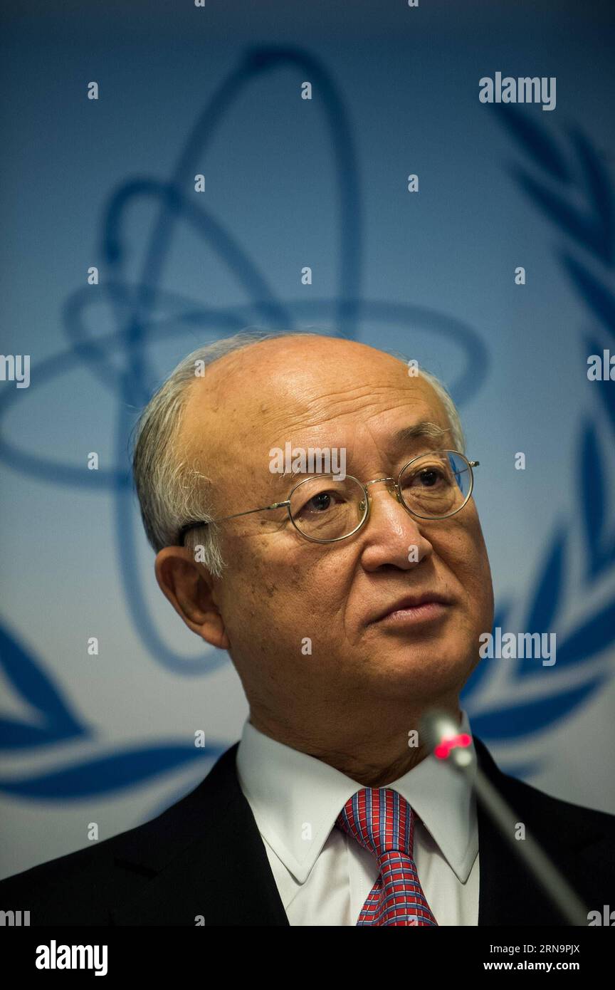 (151215) -- VIENNA, 15 dicembre 2015 -- Yukiya amano, capo dell'Agenzia internazionale per l'energia atomica (AIEA), interviene in una conferenza stampa presso la sede dell'AIEA, a Vienna, in Austria, 15 dicembre 2015. Martedì i membri del Consiglio dell'agenzia nucleare delle Nazioni Unite hanno adottato una risoluzione per chiudere l'indagine sulla presenza di Teheran in passato di un programma di armi nucleari, dopo una revisione dell'attuazione da parte dell'Iran degli impegni assunti nell'ambito di un accordo nucleare approvato dal Consiglio di sicurezza delle Nazioni Unite in luglio. ) AUSTRIA-VIENNA-AIEA-IRAN QianxYi PUBLICATIONxNOTxINxCHN 151215 Vienna DEC 15 2015 Yukiya amano capo di T Foto Stock