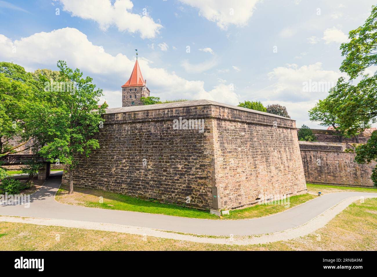 Vista esterna delle mura di Norimberga, una città della Germania Foto Stock