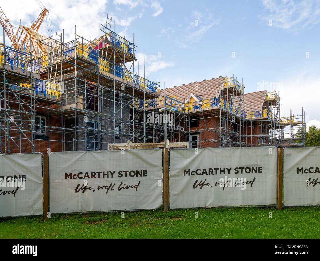 Sviluppo immobiliare di case di riposo di McCarthy Stone, Martlesham, Ipswich, Suffolk, Inghilterra, REGNO UNITO Foto Stock