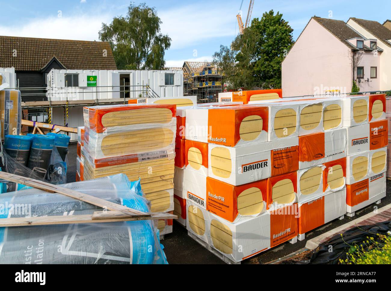 Sviluppo immobiliare di case di riposo di McCarthy Stone, Martlesham, Ipswich, Suffolk, Inghilterra, REGNO UNITO Foto Stock