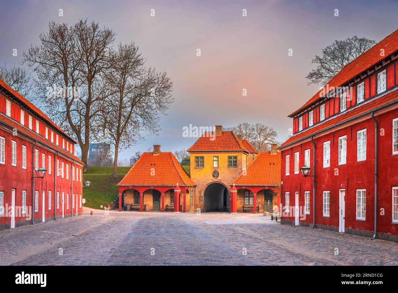 Copenhagen, Danimarca. Cittadella di Kastellet del XVII secolo, una delle fortezze meglio conservate del Nord Europa, forma pentagona con bastioni alla sua corna Foto Stock