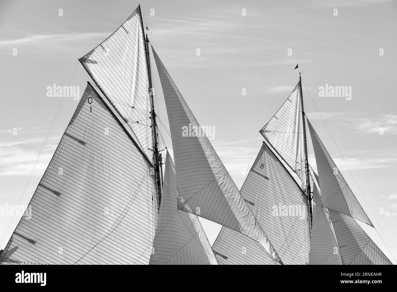 Brest, Francia. 22 agosto 2023. Mariquita et Moonbeam IV durante il Brest Finistere Classic Douarnenez 2023, regate di vela classica il 22 agosto 2023 a Brest, Francia - foto di Francesco Van Malleghem/DPPI Credit: DPPI Media/Alamy Live News Foto Stock