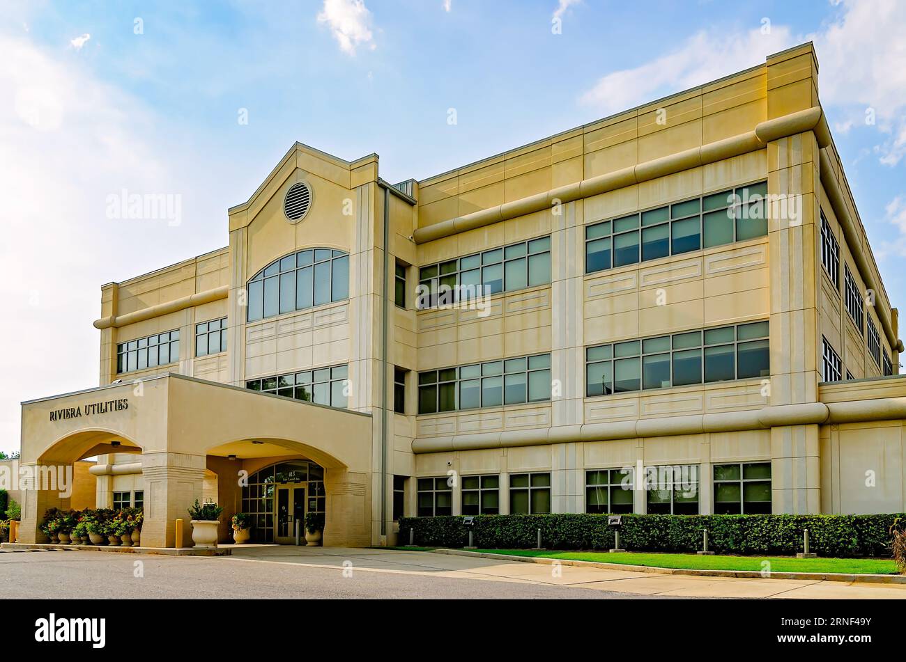 Riviera Utilities è nella foto, 19 agosto 2023, a Foley, Alabama. La società di servizi fornisce servizi di pubblica utilità nella contea di Baldwin. Foto Stock