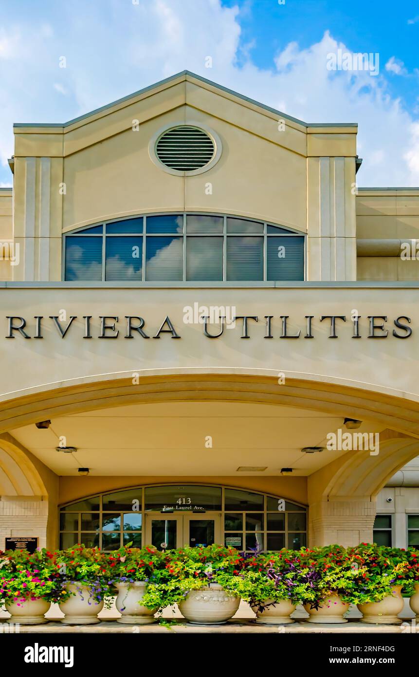 Riviera Utilities è nella foto, 19 agosto 2023, a Foley, Alabama. La società di servizi fornisce servizi di pubblica utilità nella contea di Baldwin. Foto Stock