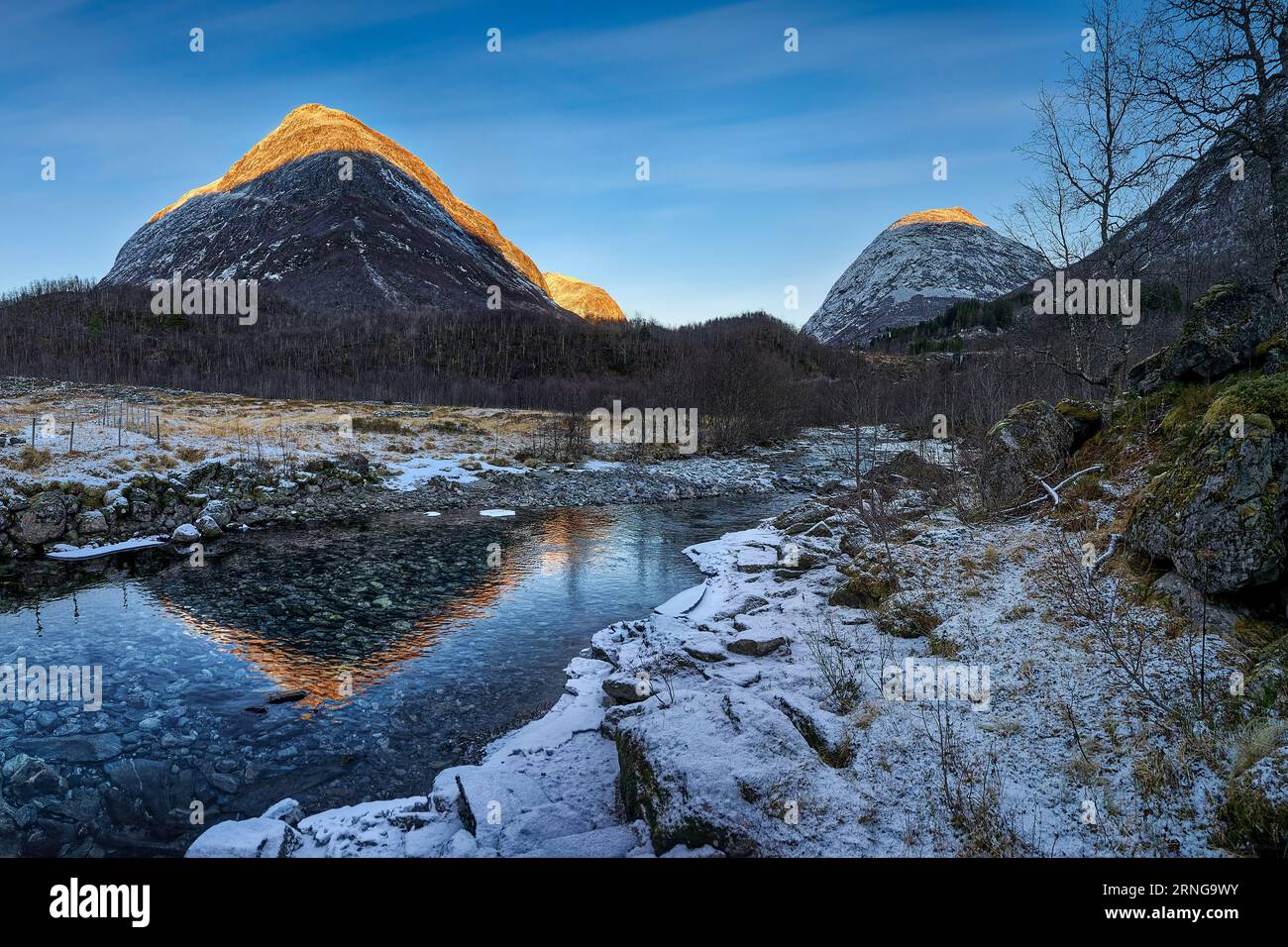 Scene invernali a Valldalen, Valldal, Norvegia Foto Stock