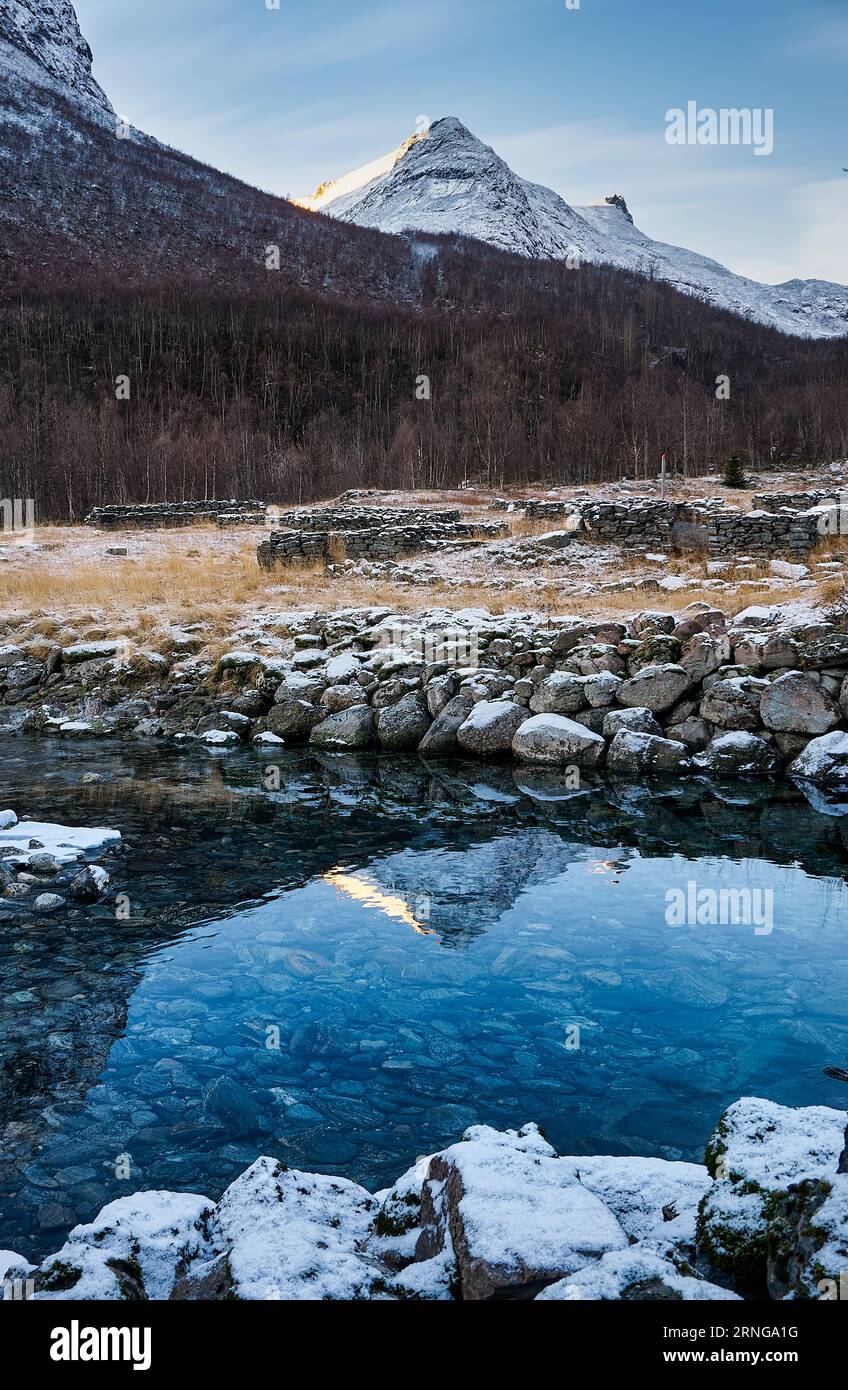 Scene invernali a Valldalen, Valldal, Norvegia Foto Stock