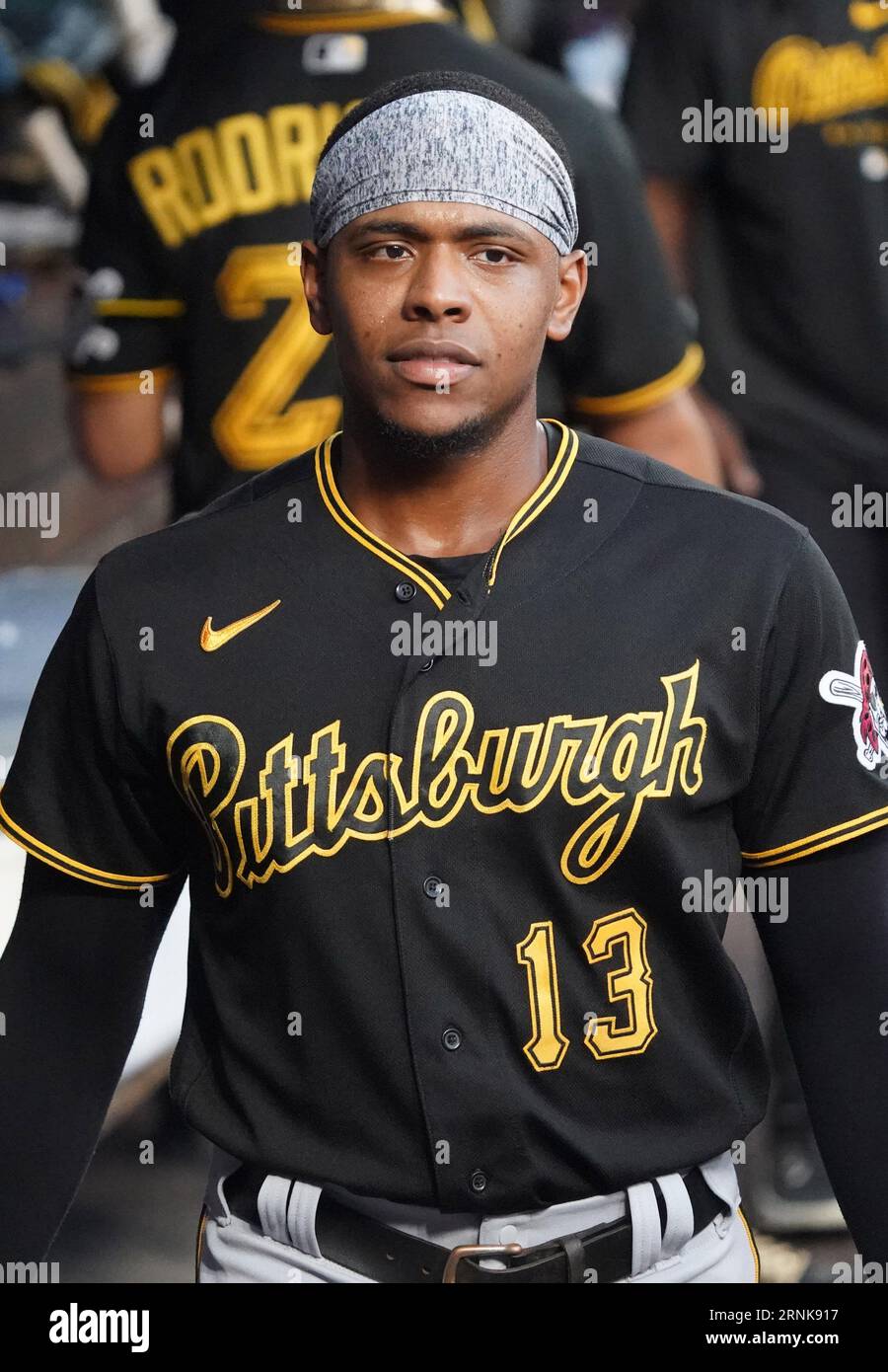 St Louis, USA. 1 settembre 2023. Pittsburgh Pirates KE Bryan Hayes cammina nel dugout prima di una partita contro i St. Louis Cardinals al Busch Stadium di St. Louis venerdì 1 settembre 2023. Foto di Bill Greenblatt/UPI credito: UPI/Alamy Live News Foto Stock