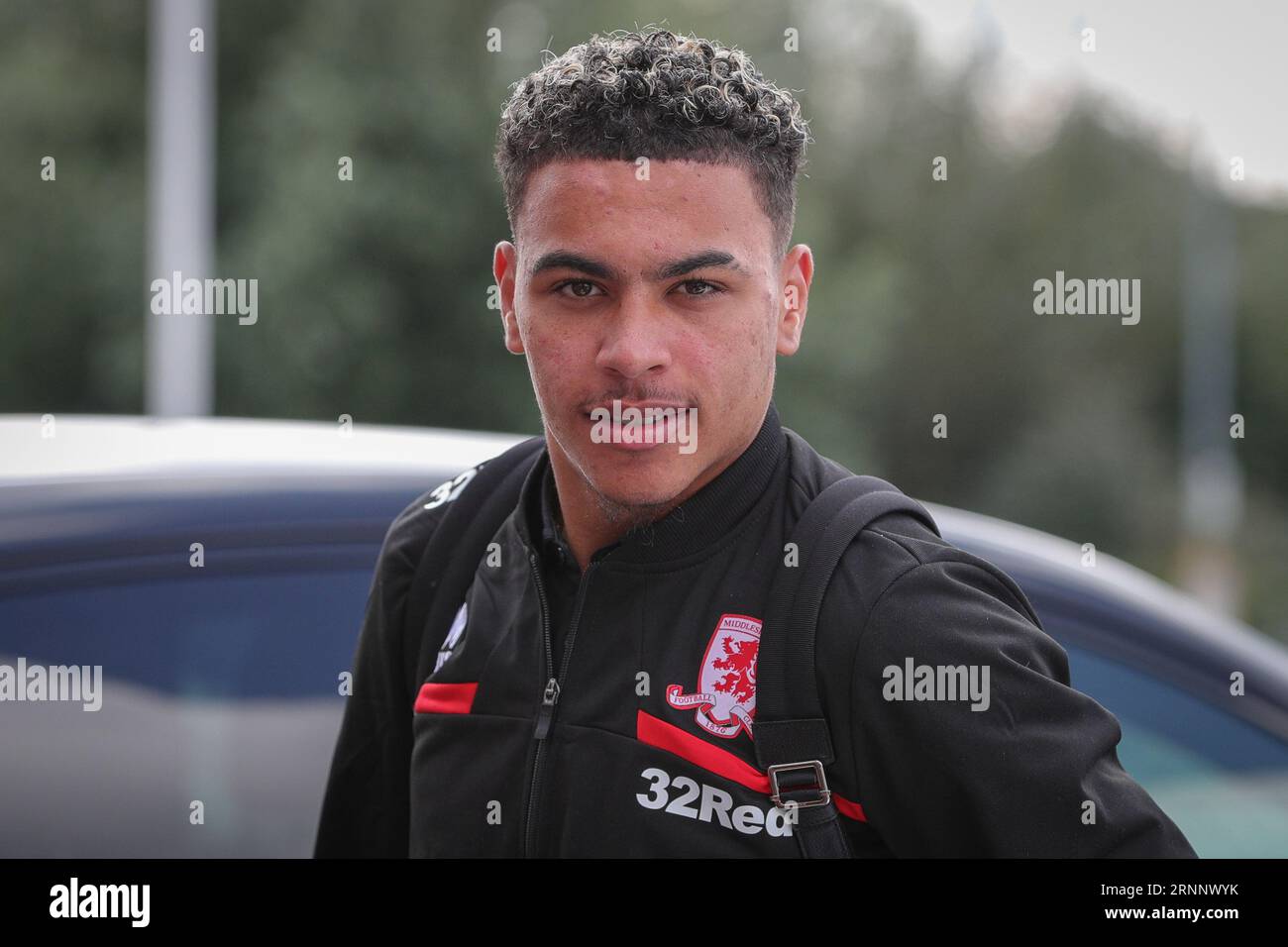 Morgan Rogers #10 di Middlesbrough arriva al Riverside Stadium davanti alla partita del campionato Sky Bet Middlesbrough vs Queens Park Rangers al Riverside Stadium, Middlesbrough, Regno Unito, 2 settembre 2023 (foto di James Heaton/News Images) Foto Stock