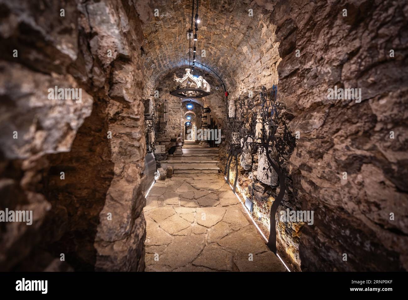 Museo della pietra intagliata nei passaggi sotterranei dei bastioni di Kiek in de Kok Museo di fortificazione - Tallinn, Estonia Foto Stock