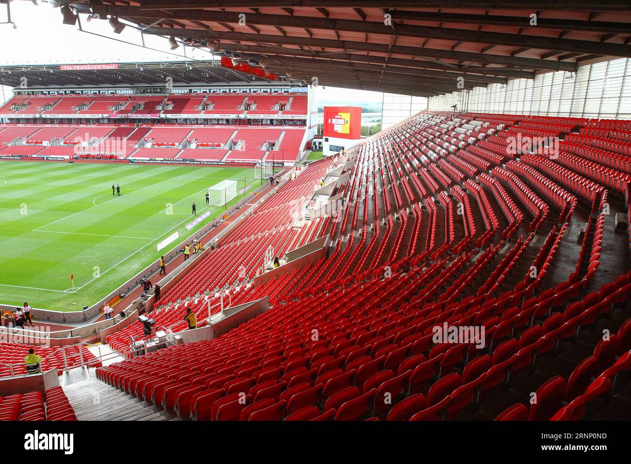 Bet365 Stadium, Stoke, Inghilterra - 2 settembre 2023 Vista generale del terreno - prima della partita Stoke City contro Preston ne, EFL Championship, 2023/24, bet365 Stadium, Stoke, Inghilterra - 2 settembre 2023 crediti: Arthur Haigh/WhiteRosePhotos/Alamy Live News Foto Stock