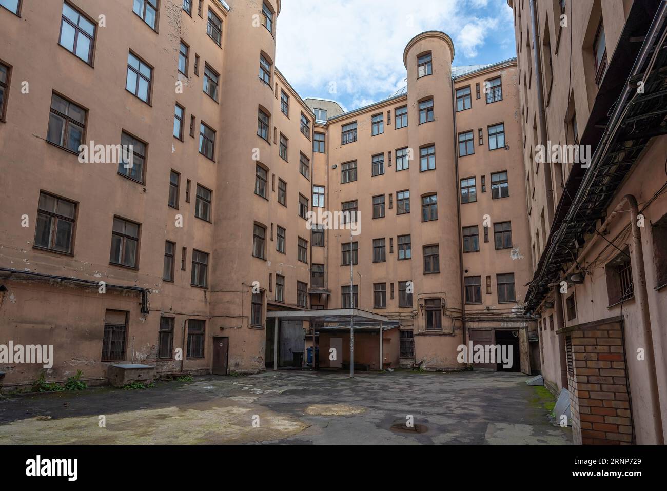 Courtyard at Corner House - Museo dell'occupazione - ex sede del KGB - riga, Lettonia Foto Stock