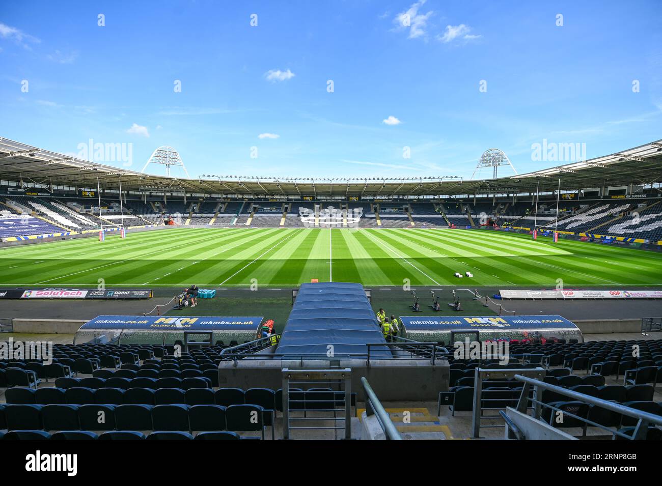 Una visione generale del terreno davanti alla partita Betfred Super League Round 24 Hull FC vs Leeds Rhinos al MKM Stadium, Hull, Regno Unito, 2 settembre 2023 (foto di Craig Cresswell/News Images) Foto Stock