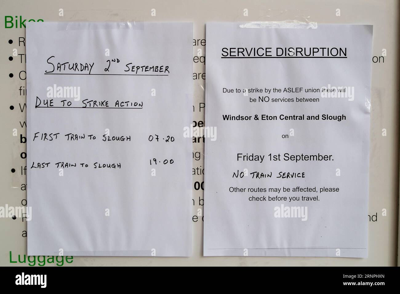 Windsor, Berkshire, Regno Unito. 2 settembre 2023. Era una mattinata tranquilla alla stazione ferroviaria centrale di Windsor nel Berkshire. I membri della RMT sono in sciopero oggi in una controversia aspra in corso sulla retribuzione e le chiusure delle biglietterie della stazione ferroviaria che hanno comportato alcune cancellazioni dei treni. Credito: Maureen McLean/Alamy Live News Foto Stock