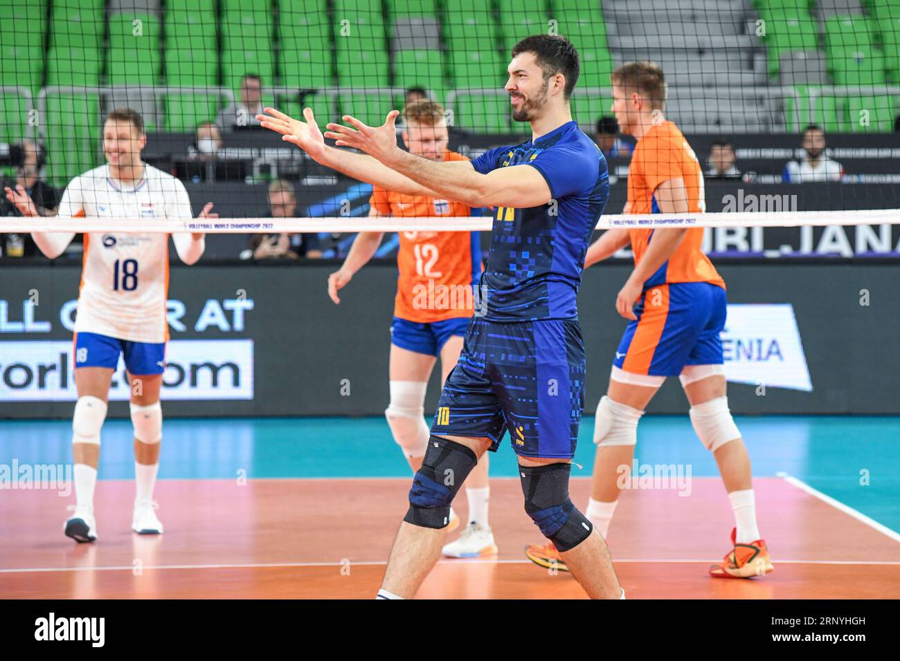 Yurii Semeniuk (Ucraina) contro i Paesi Bassi. Campionato del mondo di pallavolo 2022. Turno di 16 Foto Stock
