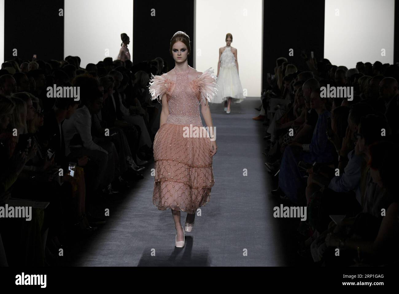 Abiti fendi 2018 deals