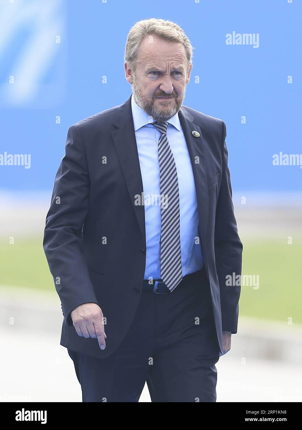 (180712) -- BRUXELLES, 12 luglio 2018 -- membro bosniaco della Presidenza della Bosnia-Erzegovina Bakir Izetbegovic arriva per il secondo giorno del vertice dell'Organizzazione del Trattato del Nord Atlantico (NATO) a Bruxelles, in Belgio, il 12 luglio 2018. I leader della NATO si riuniscono a Bruxelles per una riunione di due giorni. )(yg) BELGIO-BRUXELLES-NATO-SUMMIT YexPingfan PUBLICATIONxNOTxINxCHN Foto Stock