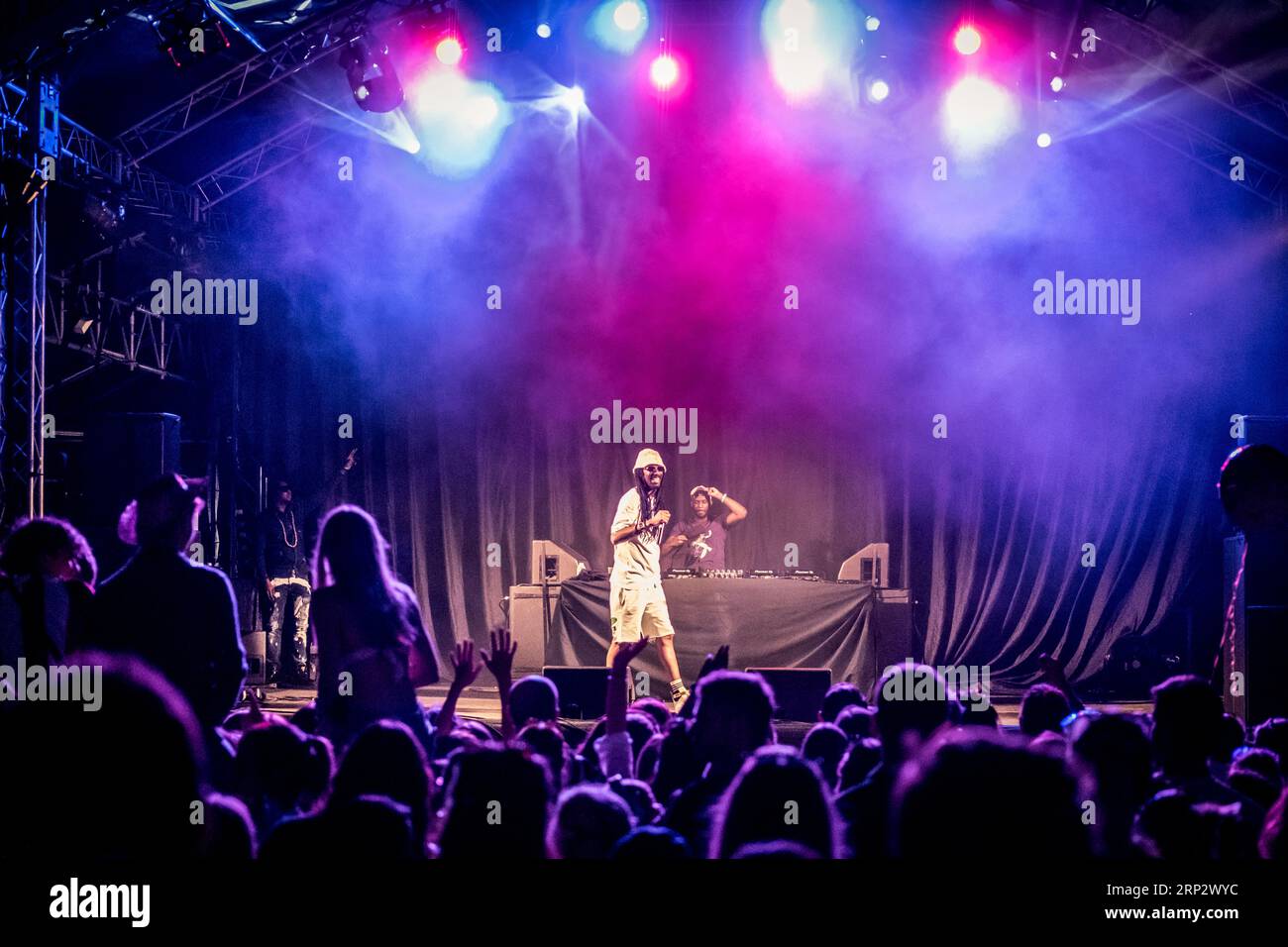 L'artista musicale Jungle Ragga 'General Levy' si esibisce sul palco principale del festival Pub in the Park a Chiswick, West London. Settembre 2023. Foto Stock