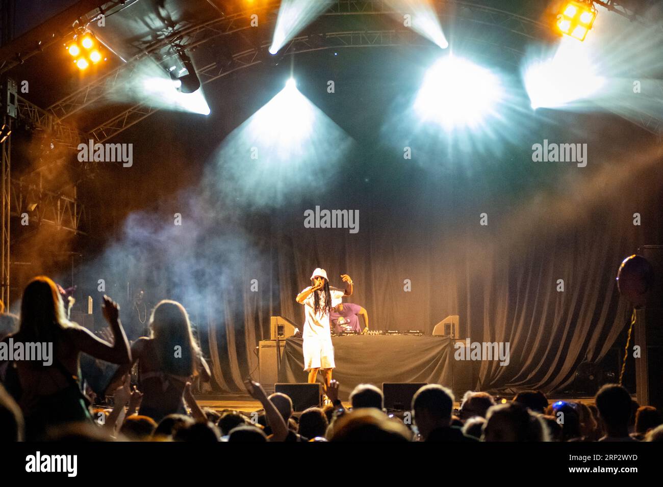 L'artista musicale Jungle Ragga 'General Levy' si esibisce sul palco principale del festival Pub in the Park a Chiswick, West London. Settembre 2023. Foto Stock