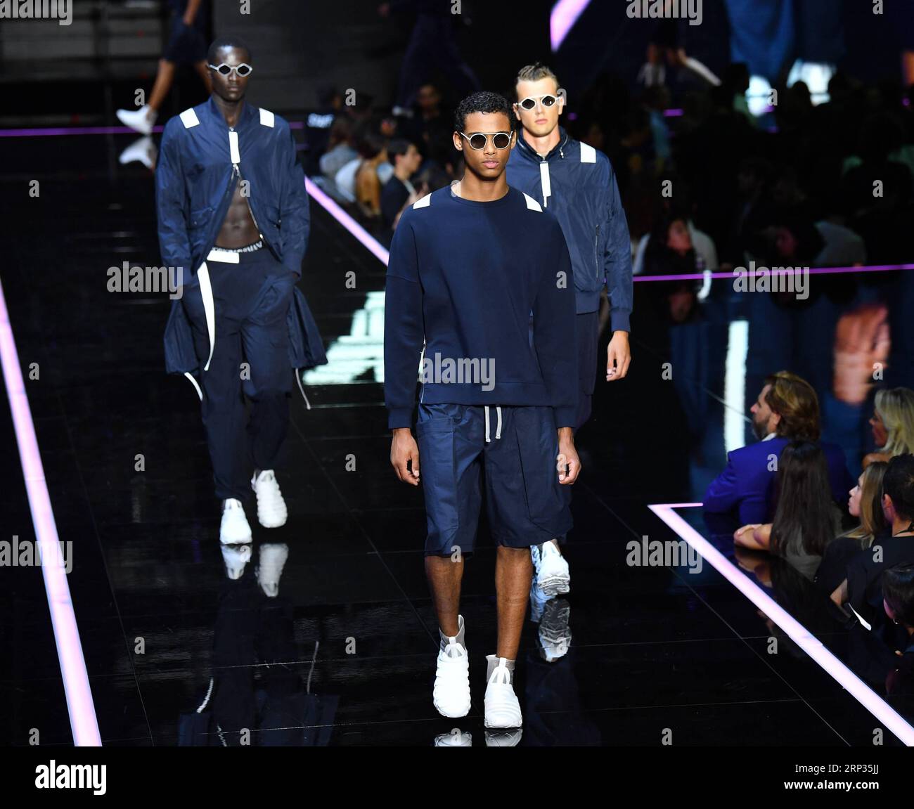 Abiti armani primavera estate 2019 sales
