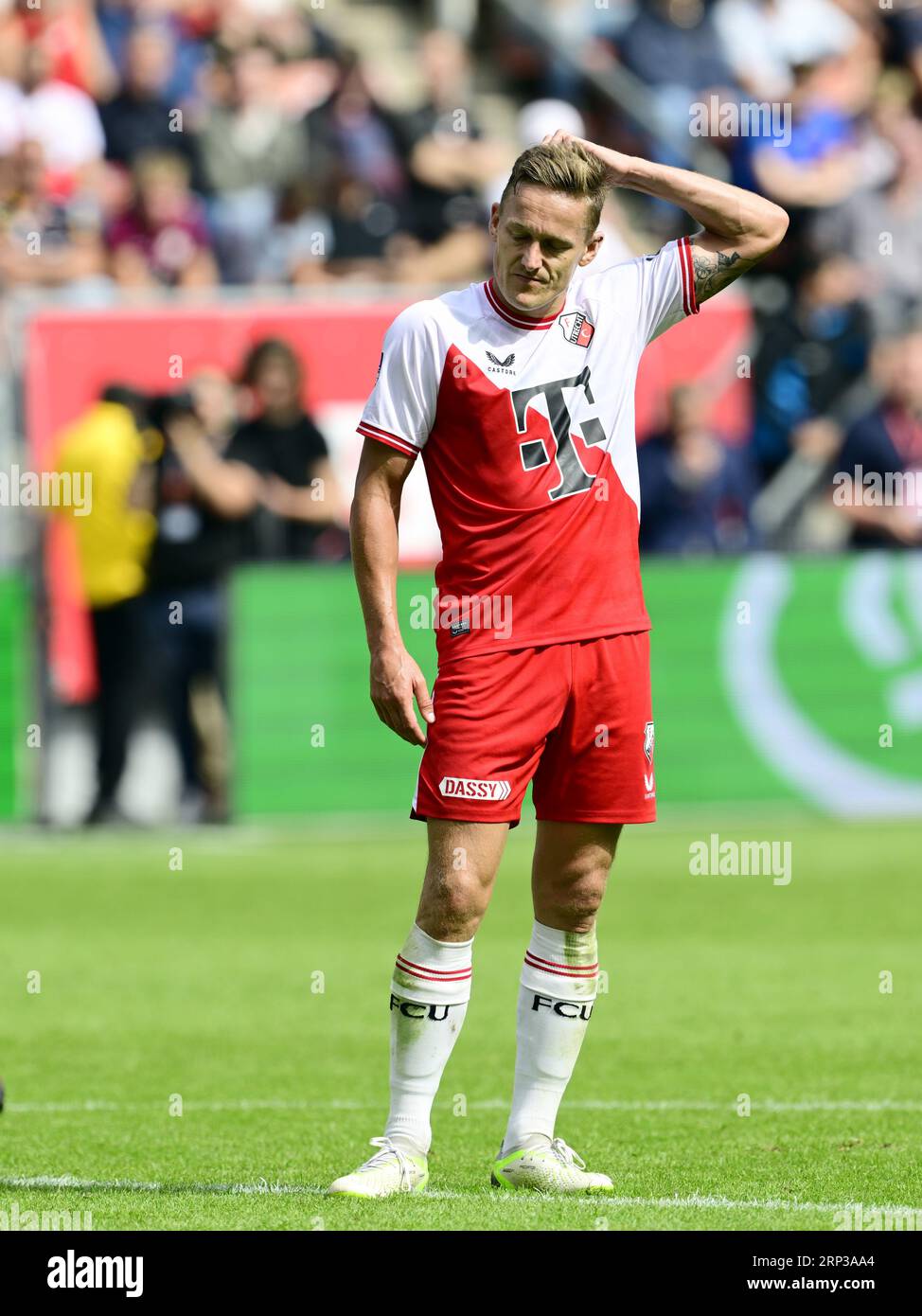 UTRECHT - Jens Toornstra del FC Utrecht deluso durante il match olandese Eredivisie tra FC Utrecht e Feyenoord allo Stadion Galgenwaard il 3 settembre 2023 a Utrecht, Paesi Bassi. ANP OLAF KRAAK Foto Stock