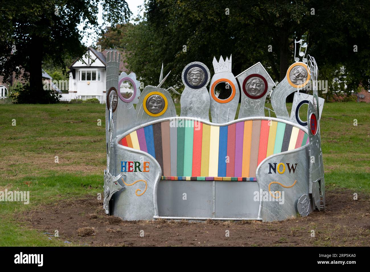 Qui e ora sedetevi, Handsworth Park, Birmingham, West Midlands, Inghilterra, REGNO UNITO Foto Stock