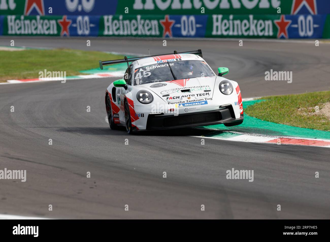 Monza, Italia. 2 settembre 2023. #45 Alexander Schwarzer (D, Porsche Cup Suisse/Fach Auto Tech), Porsche Mobil 1 Supercup all'autodromo Nazionale di Monza il 2 settembre 2023 a Monza, Italia. (Foto di HIGH TWO) credito: dpa/Alamy Live News Foto Stock