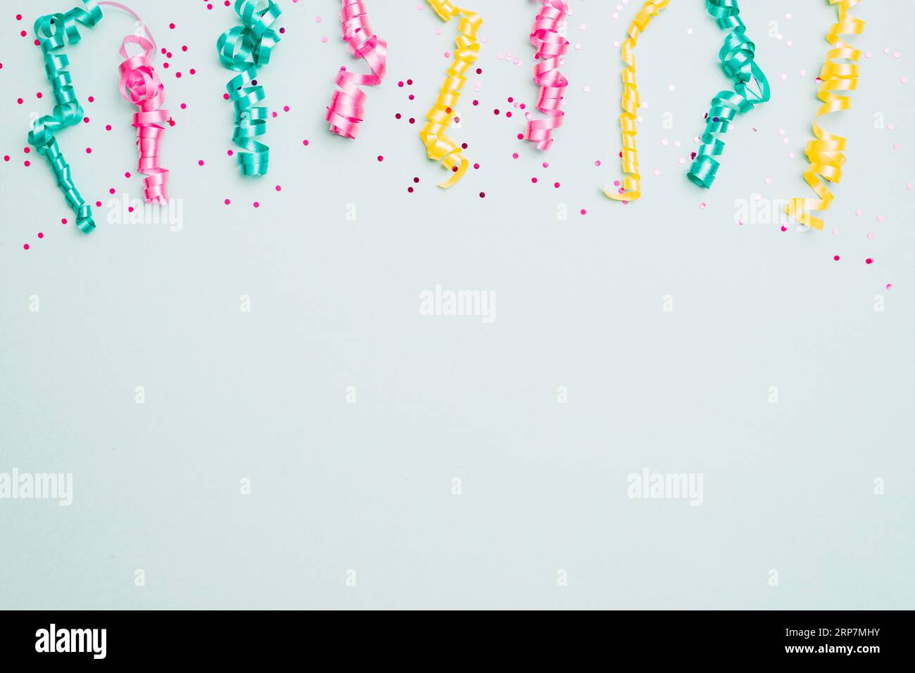 Coriandoli glitterati personalizzati con nome: decorazioni per