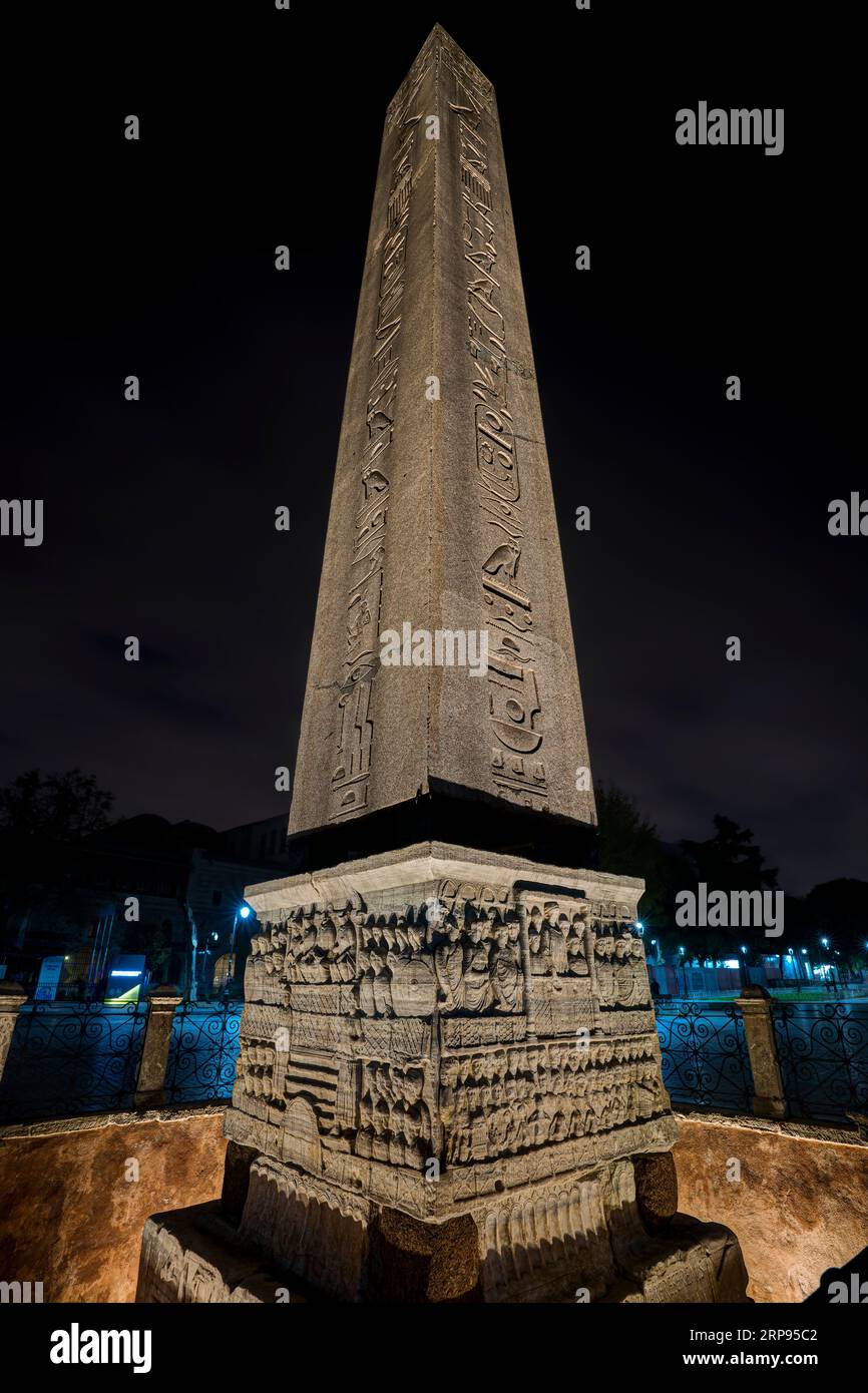 Obelisco di Teodosio. Piazza Sultanahmet, Istanbul, Turchia Foto Stock