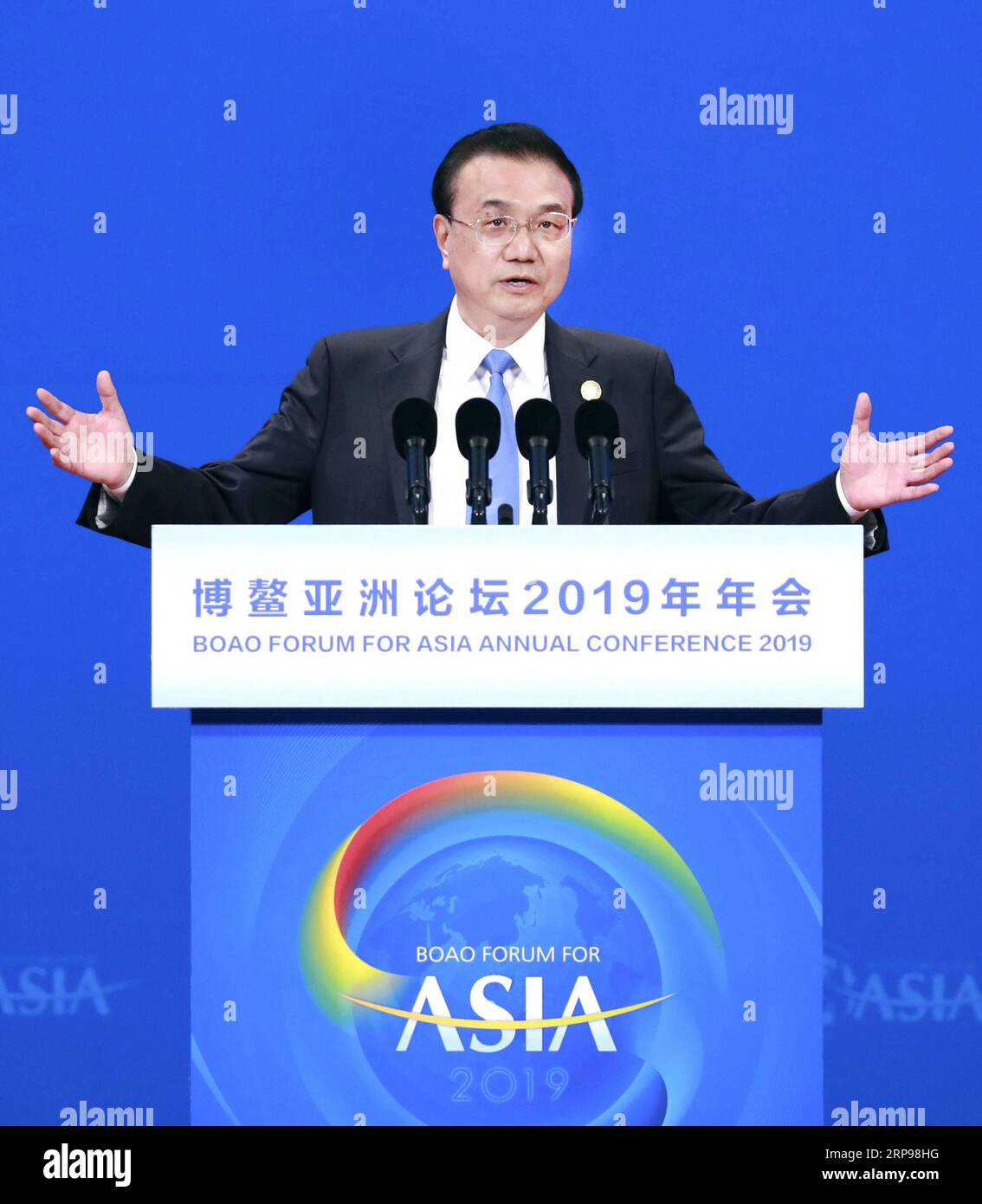 (190328) -- BOAO, 28 marzo 2019 -- il Premier cinese li Keqiang tiene un discorso di apertura alla plenaria di apertura della conferenza annuale del Forum di Boao per l'Asia a Boao, nella provincia di Hainan della Cina meridionale, 28 marzo 2019. ) CHINA-BOAO-LI KEQIANG-SPEECH (CN) PANGXXINGLEI PUBLICATIONXNOTXINXCHN Foto Stock