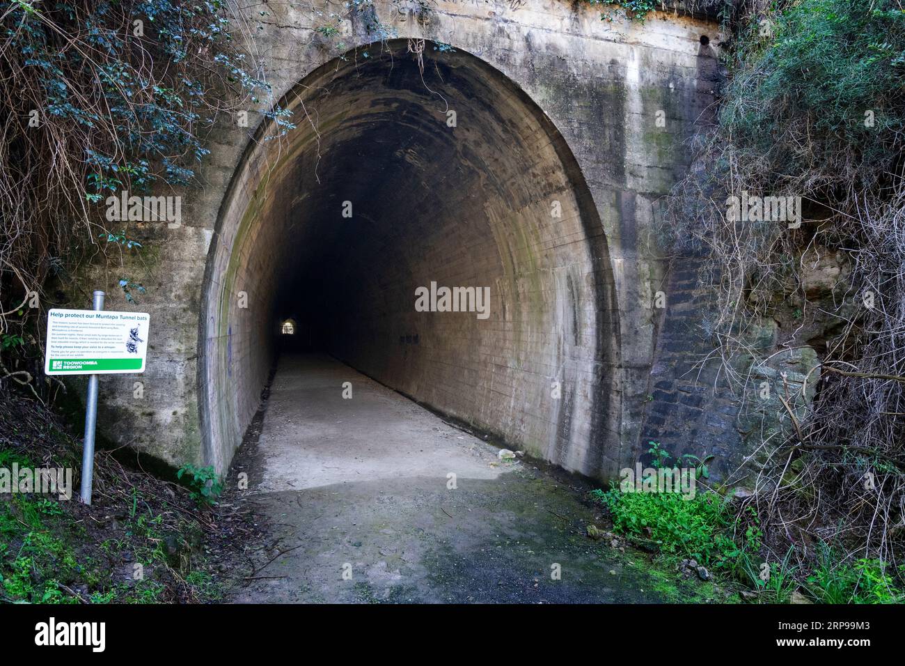 Ingresso occidentale al tunnel ferroviario di Muntapa, Highgrove, regione di Toowoomba, Queensland Foto Stock