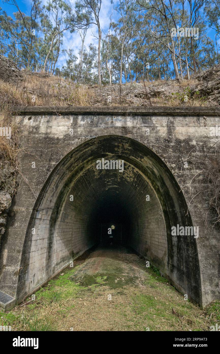 Ingresso orientale del tunnel ferroviario di Muntapa, patrimonio dell'umanità, Highgrove, regione di Toowoomba, Queensland Foto Stock