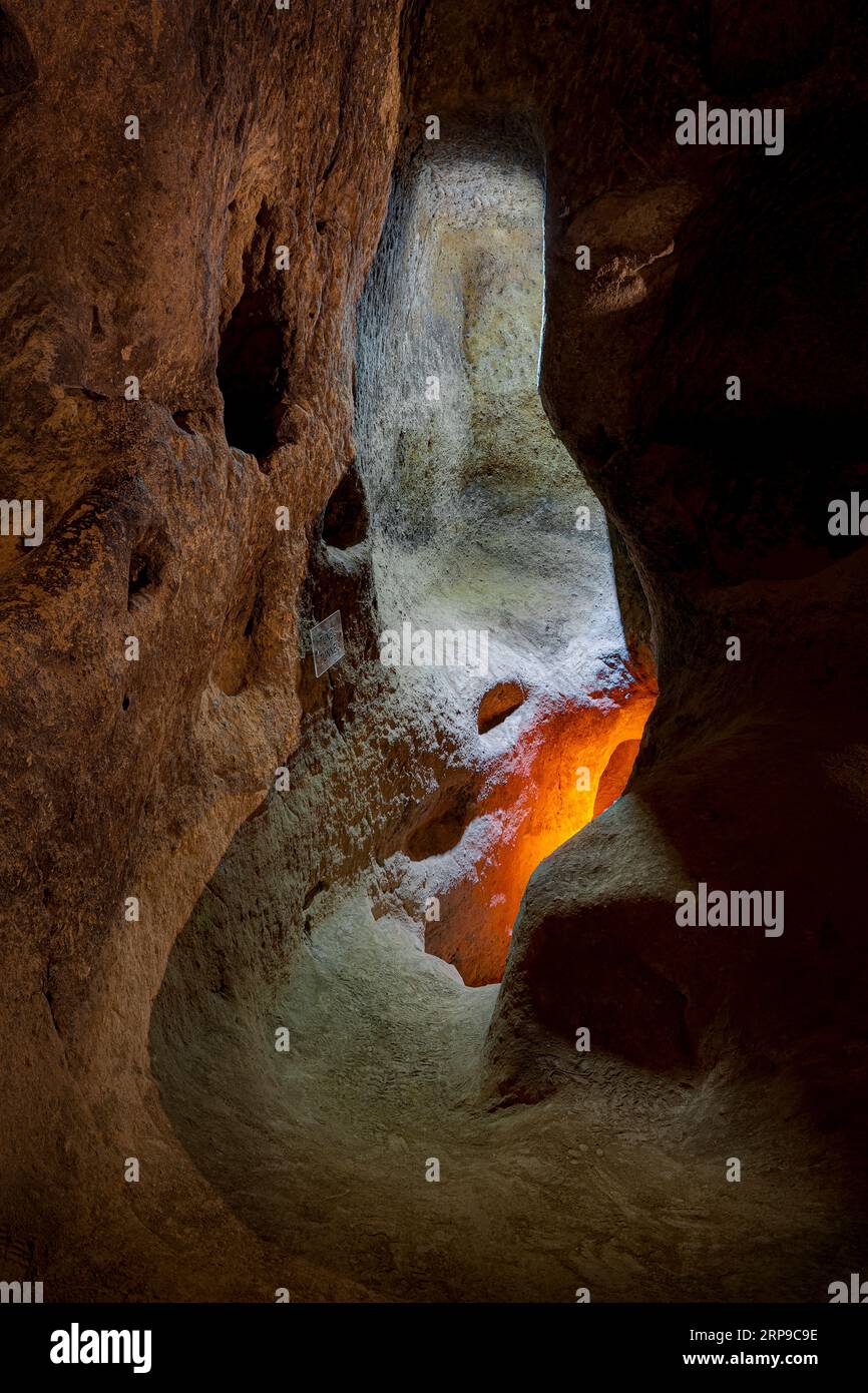 Città sotterranea Mazi (Mazı Yeraltı Şehri). Cappadocia, Turchia Foto Stock