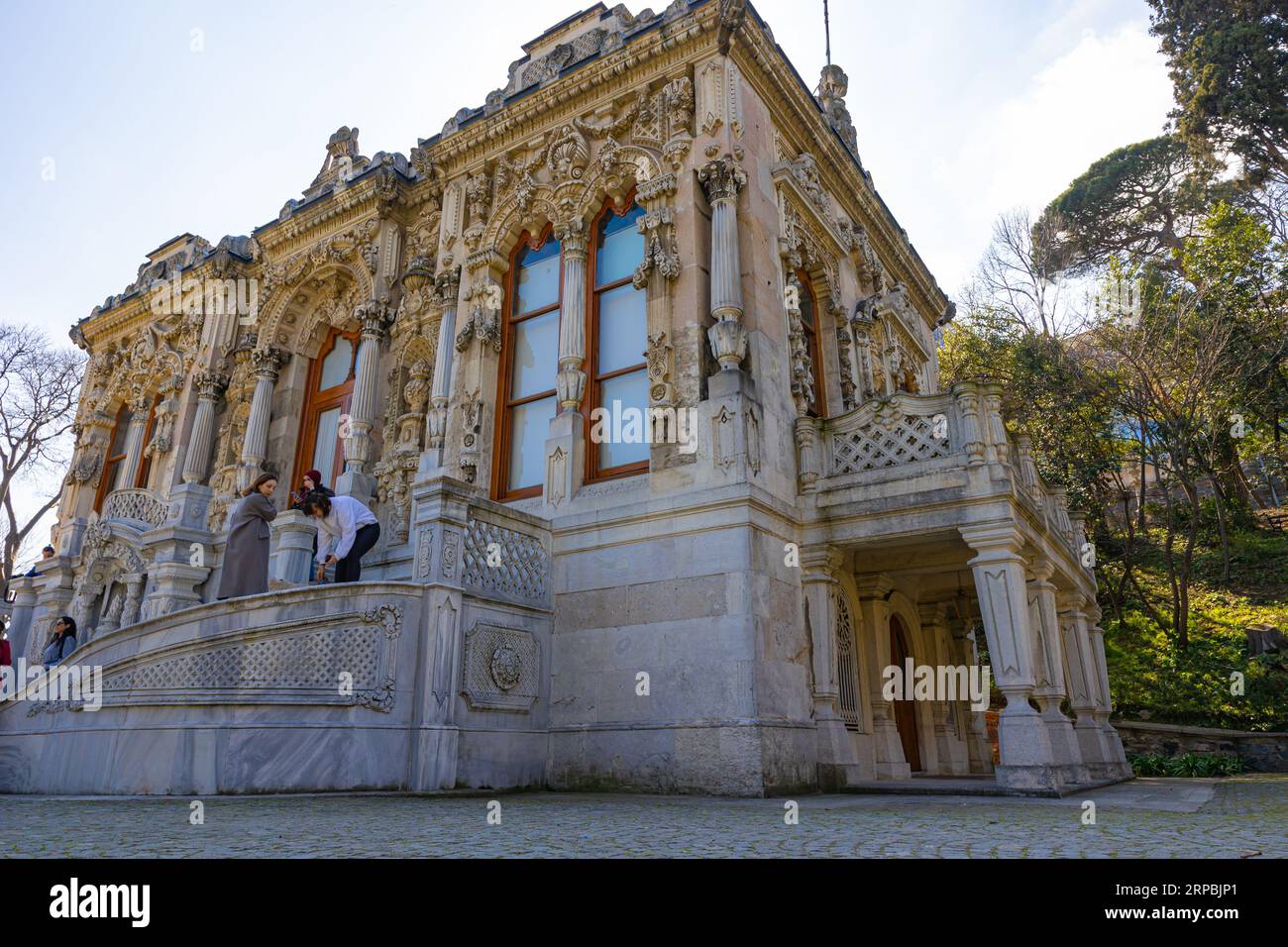 Ihlamur Kasri o Ihlamur Pavilion a Besiktas. Visita la foto di sfondo di Istanbul. Istanbul Turkiye - 3.24.2023 Foto Stock