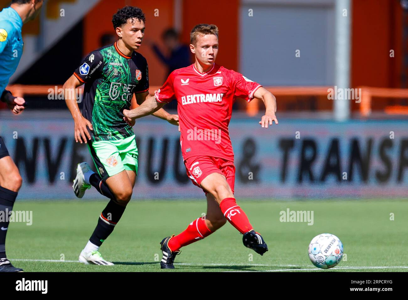 VOLENDAM, PAESI BASSI - 3 SETTEMBRE: Mathias Kjolo (FC Twente) durante la partita Eredivisie tra FC Volendam e FC Utrecht al Kras Stadium il prossimo settembre Foto Stock