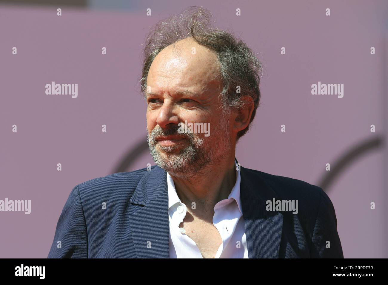 Italia, Lido di Venezia, 4 settembre 2023: Denis Podalydes partecipa ad un Red carpet per il film "Making of" alla 80 Mostra Internazionale d'Arte cinematografica di Venezia il 4 settembre 2023 a Venezia. Foto © Ottavia da re/sintesi/Alamy Live News Foto Stock