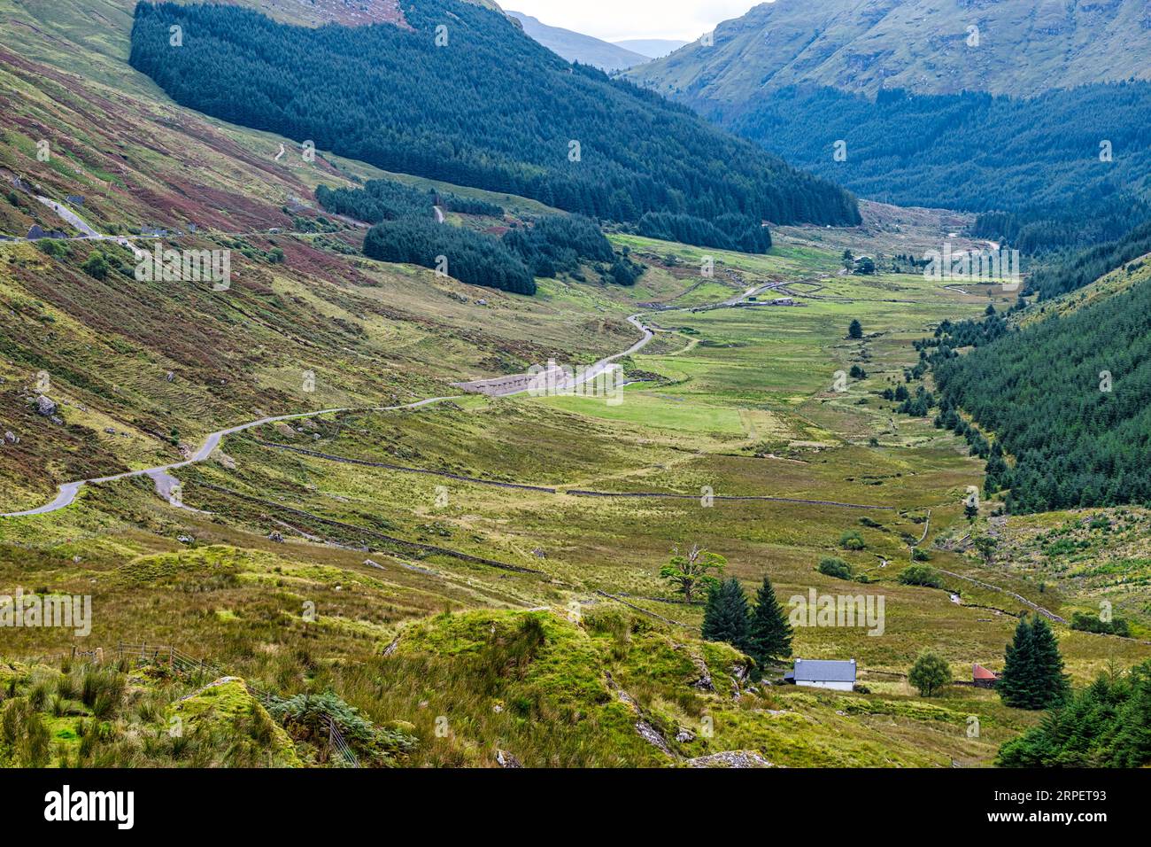 Riposati e sii grato alla A83 e alla Old Military Road, Argyll, Scozia, Regno Unito Foto Stock