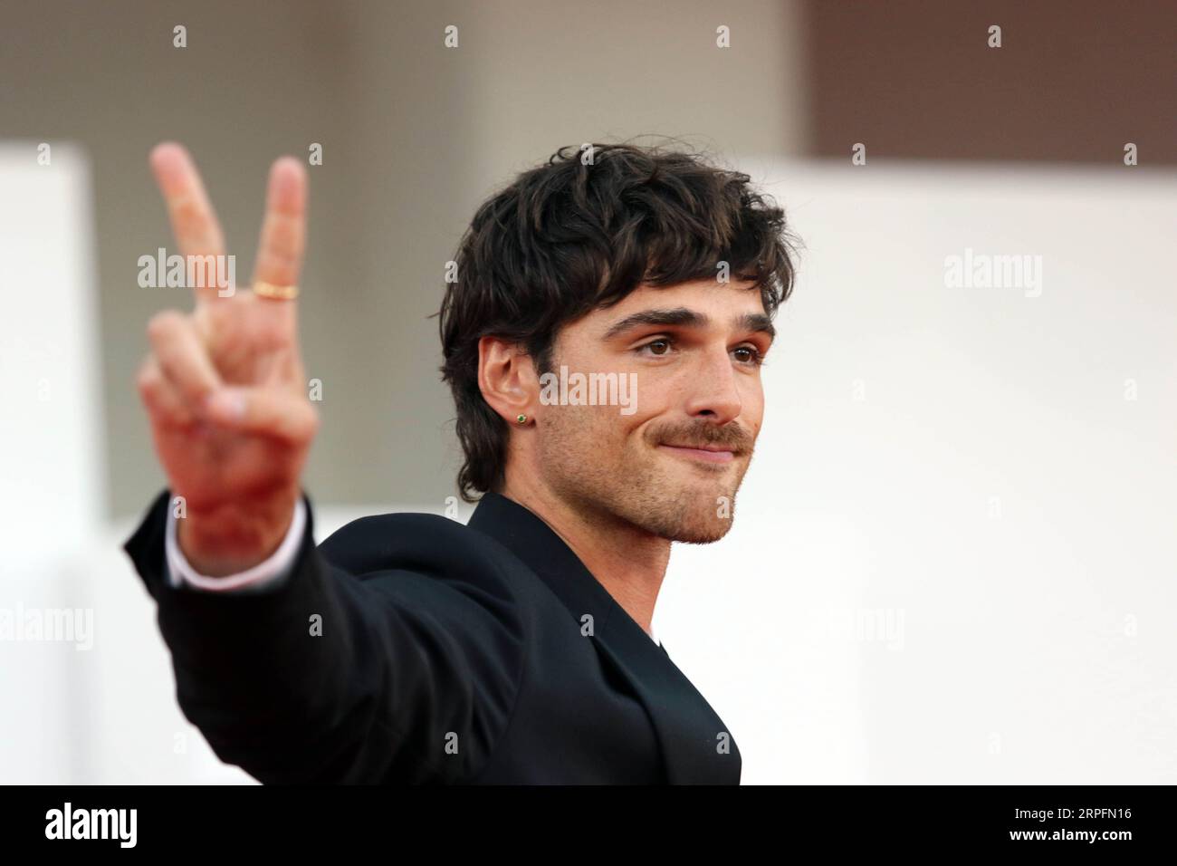 Italia, Lido di Venezia, 4 settembre 2023: Jacob Elordi partecipa al Red carpet per il film "Priscilla" alla 80 Mostra Internazionale d'Arte cinematografica di Venezia il 4 settembre 2023 a Venezia. Foto © Ottavia da re/sintesi/Alamy Live News Foto Stock