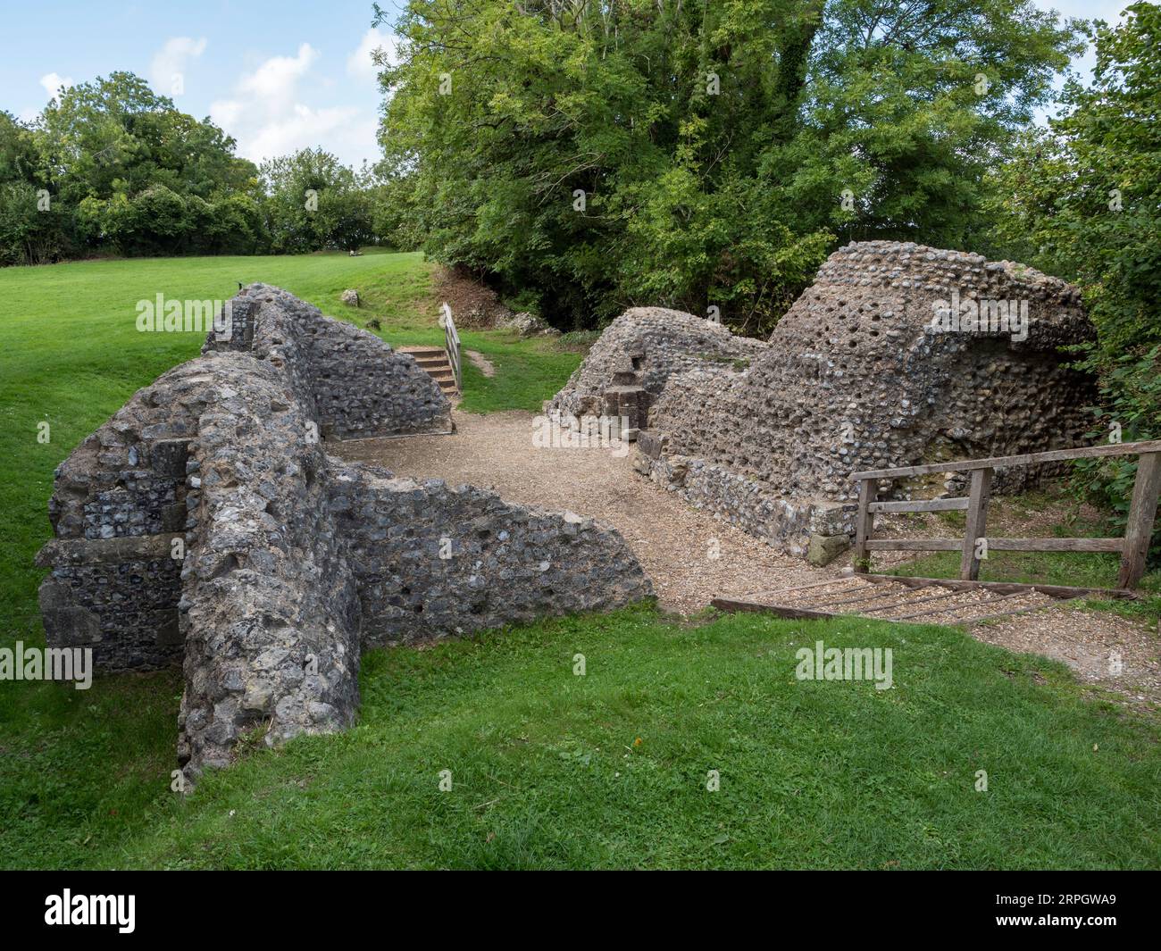 Norman motte-and-bailey Bramber Castle, West Sussex, Regno Unito. Foto Stock