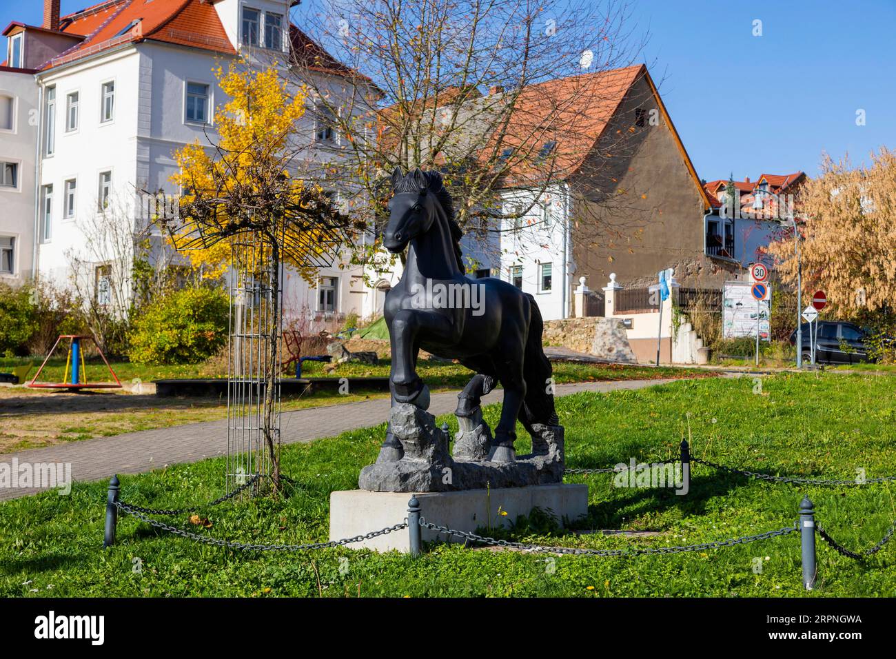 Rosswein è una piccola città della Sassonia. Il cavallo sassone (anche cavallo della bassa Sassonia) (cavallo della Vestfalia) (cavallo guelfo) è un motivo araldico (cavallo di â† Foto Stock