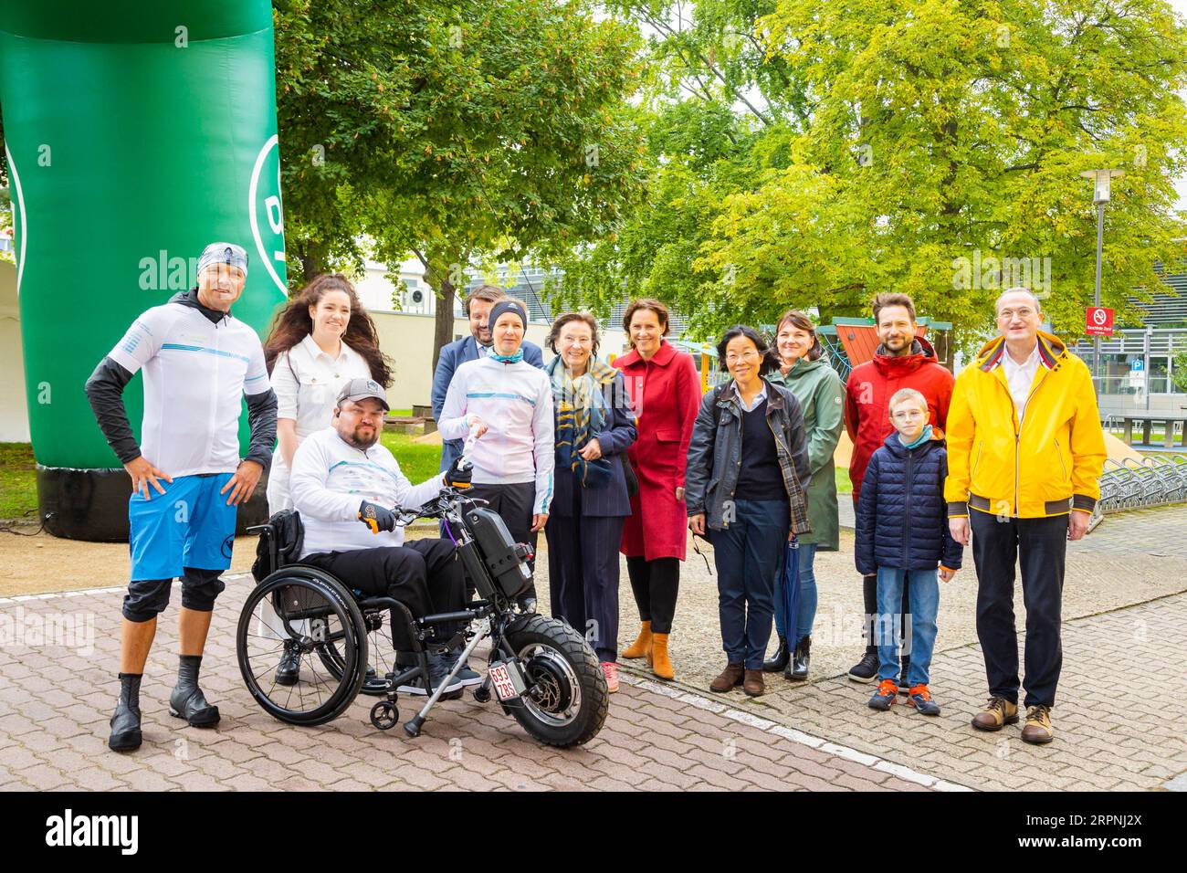 Ospiti di spicco alla corsa di raccolta fondi Active for rare Diseases Foto Stock
