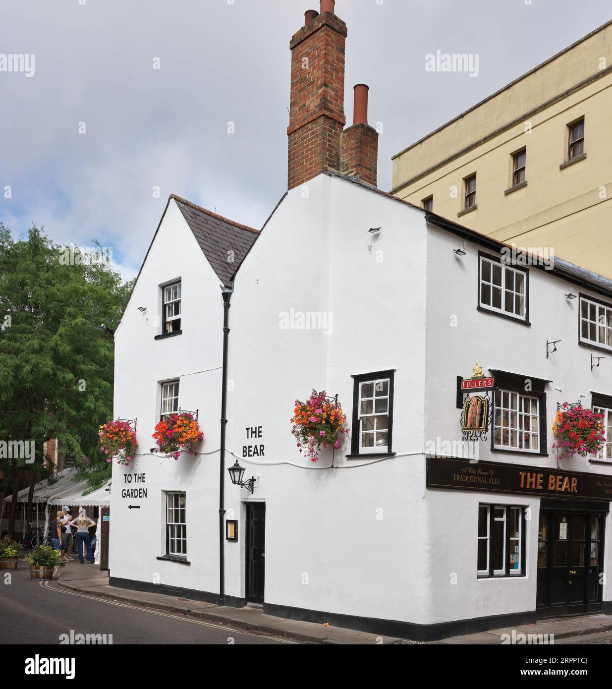 Risalente al 1242, il Bear Inn, Oxford, Inghilterra. Foto Stock
