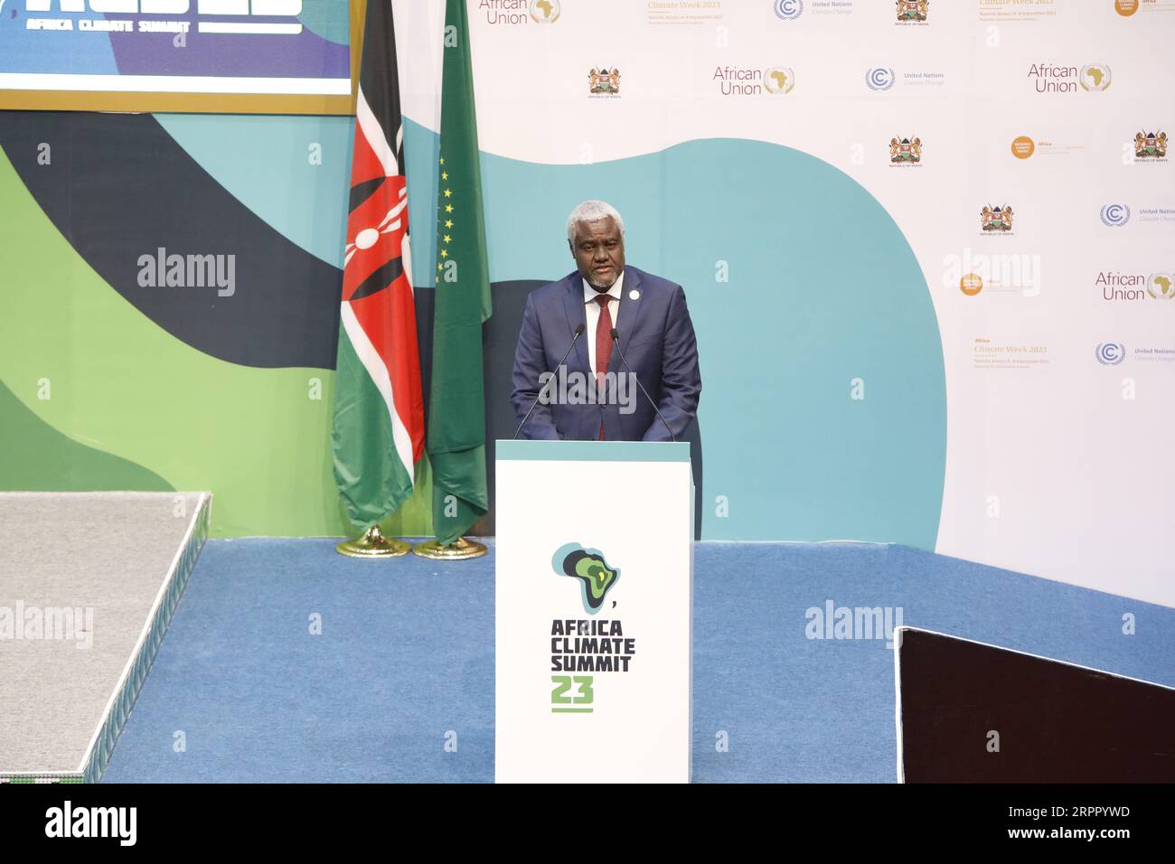 Nairobi, Kenya. 5 settembre 2023. La presidente della Commissione dell'Unione africana Moussa Faki Mahamat interviene durante il secondo giorno del vertice africano sul clima presso il Kenyatta International Centre di Nairobi. Credito: SOPA Images Limited/Alamy Live News Foto Stock