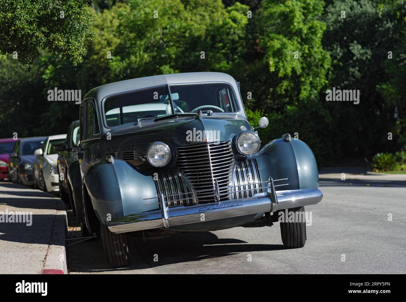 Cadillac d'epoca, classica, auto da collezione, parcheggio mostrato. Foto Stock