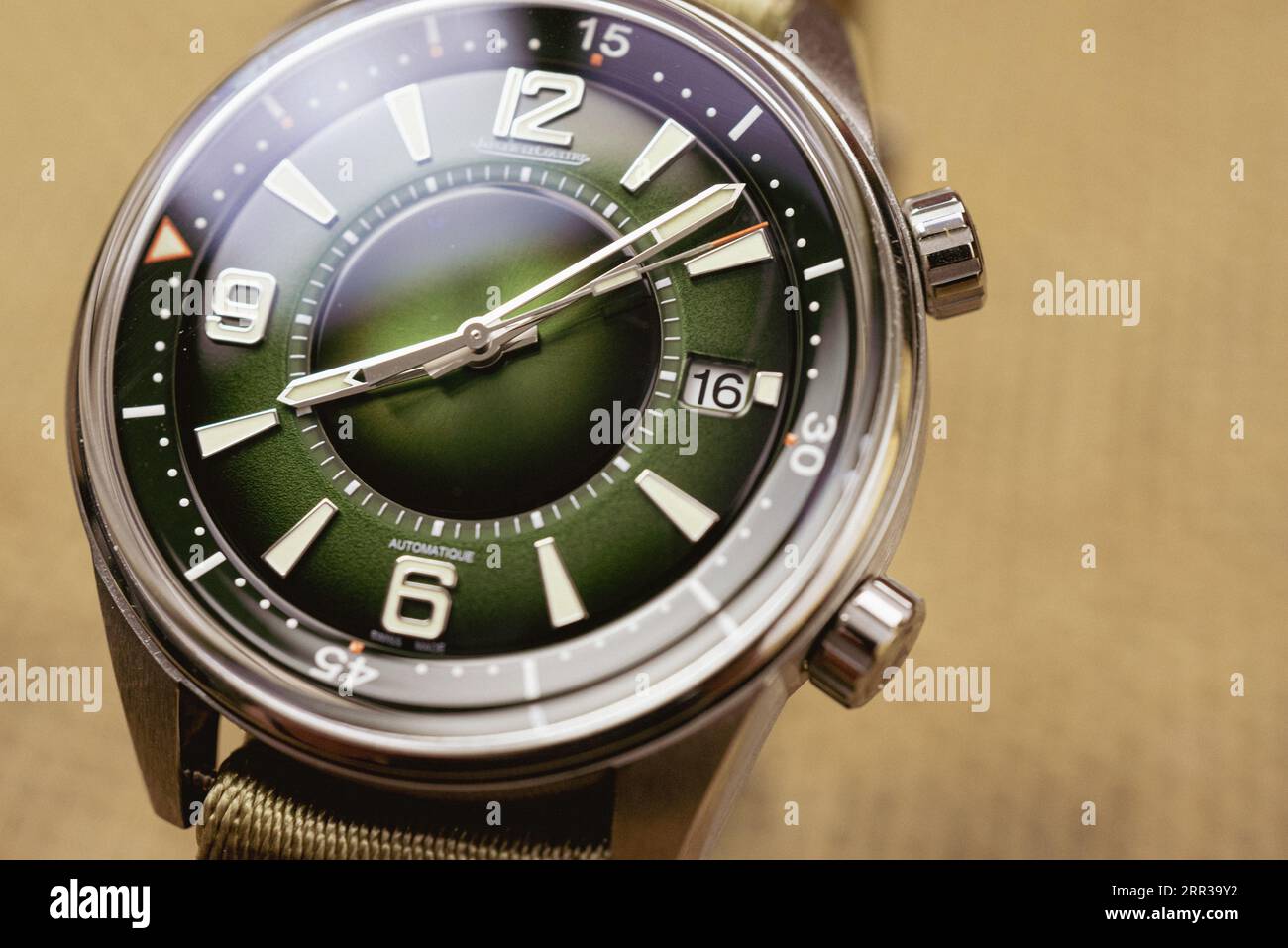 Fotografie della data Polaris Jaeger LeCoultre (JLC) con quadrante verde di degradazione. Foto Stock