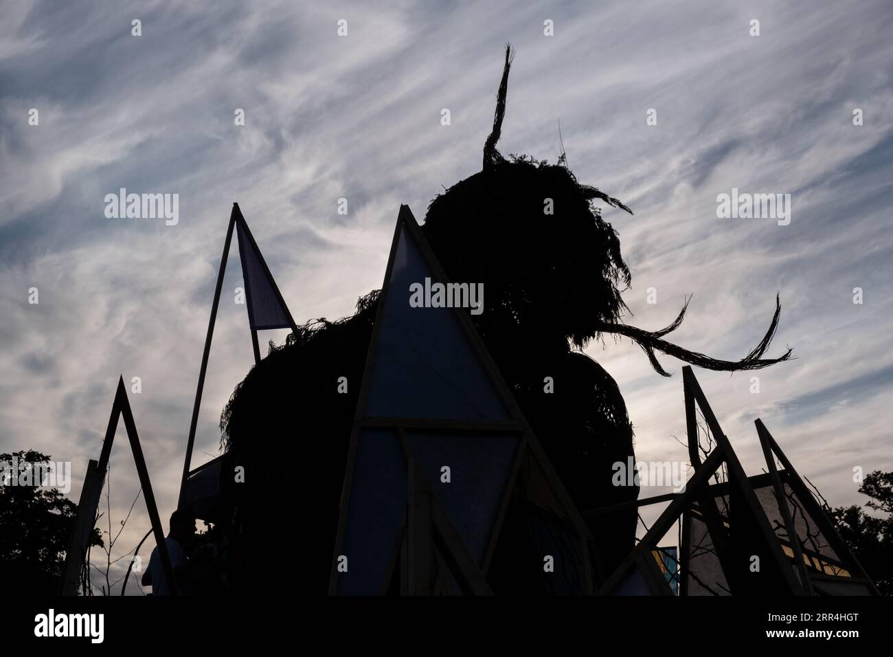 L'iconica installazione di Green Man Wicker Man al Green Man Festival, Brecon, Galles, Regno Unito, 2023. Foto: Rob Watkins Foto Stock