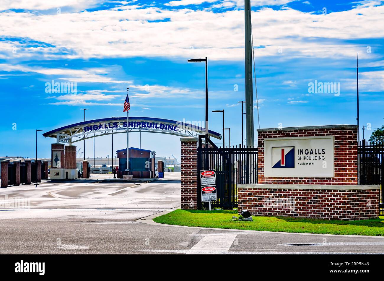 Ingalls Shipbuilding East Bank, una divisione della Huntington Ingalls Industries, è raffigurata il 2 settembre 2023 a Pascagoula, Mississippi. Foto Stock