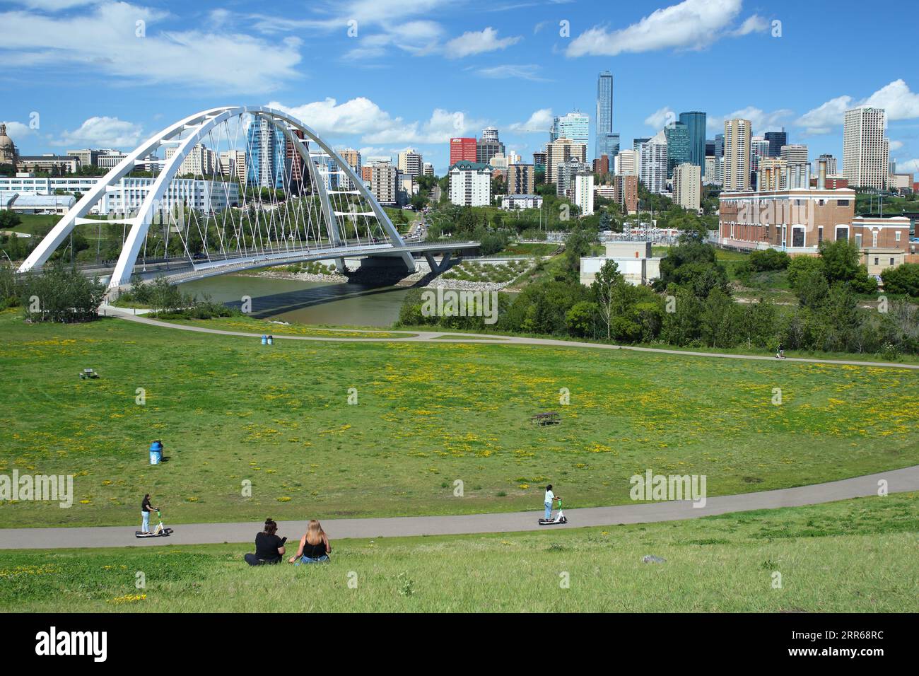 Paesaggio urbano estivo di Edmonton, Alberta, Canada. Foto Stock
